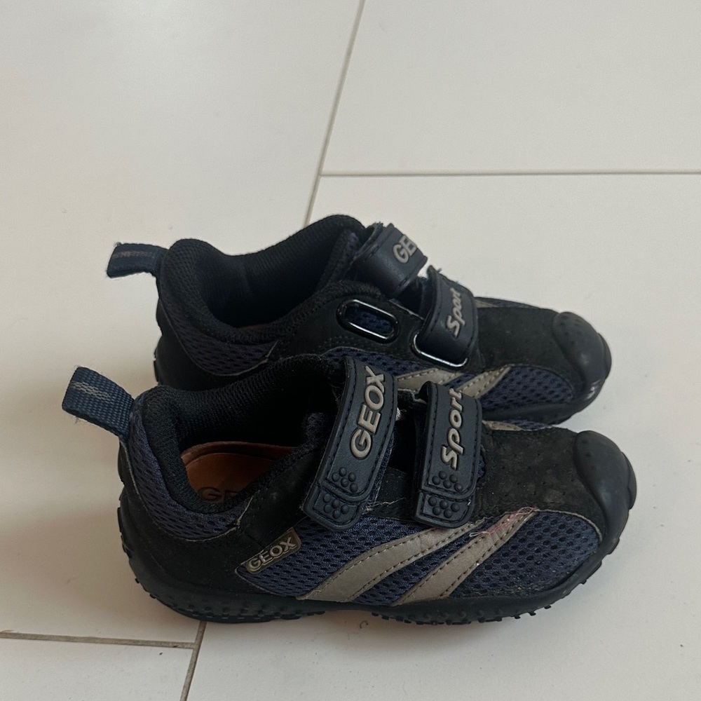 Geox boy shoes Velcro 26